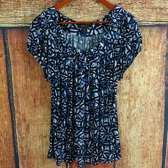 New York & Company Tops - Style & Co. Print Top XL